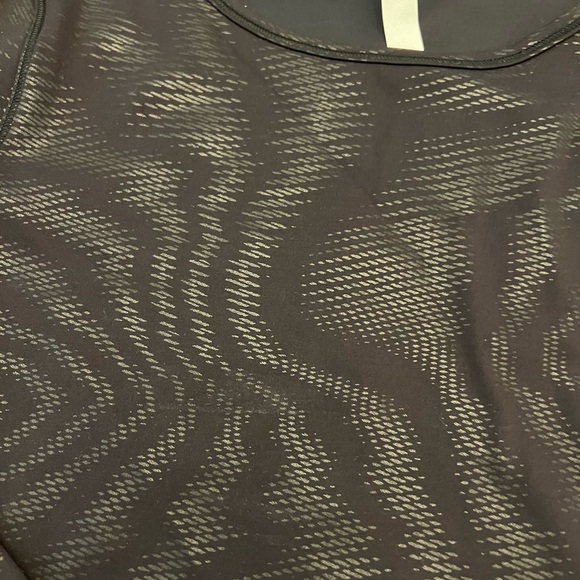 Lululemon Wunder Train Cropped Long Sleeve Shirt - Sz 6 - Picture 3 of 3
